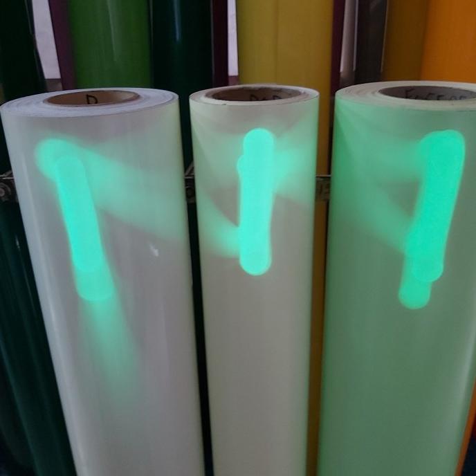 

Sticket Fosfor Nyala Hijau