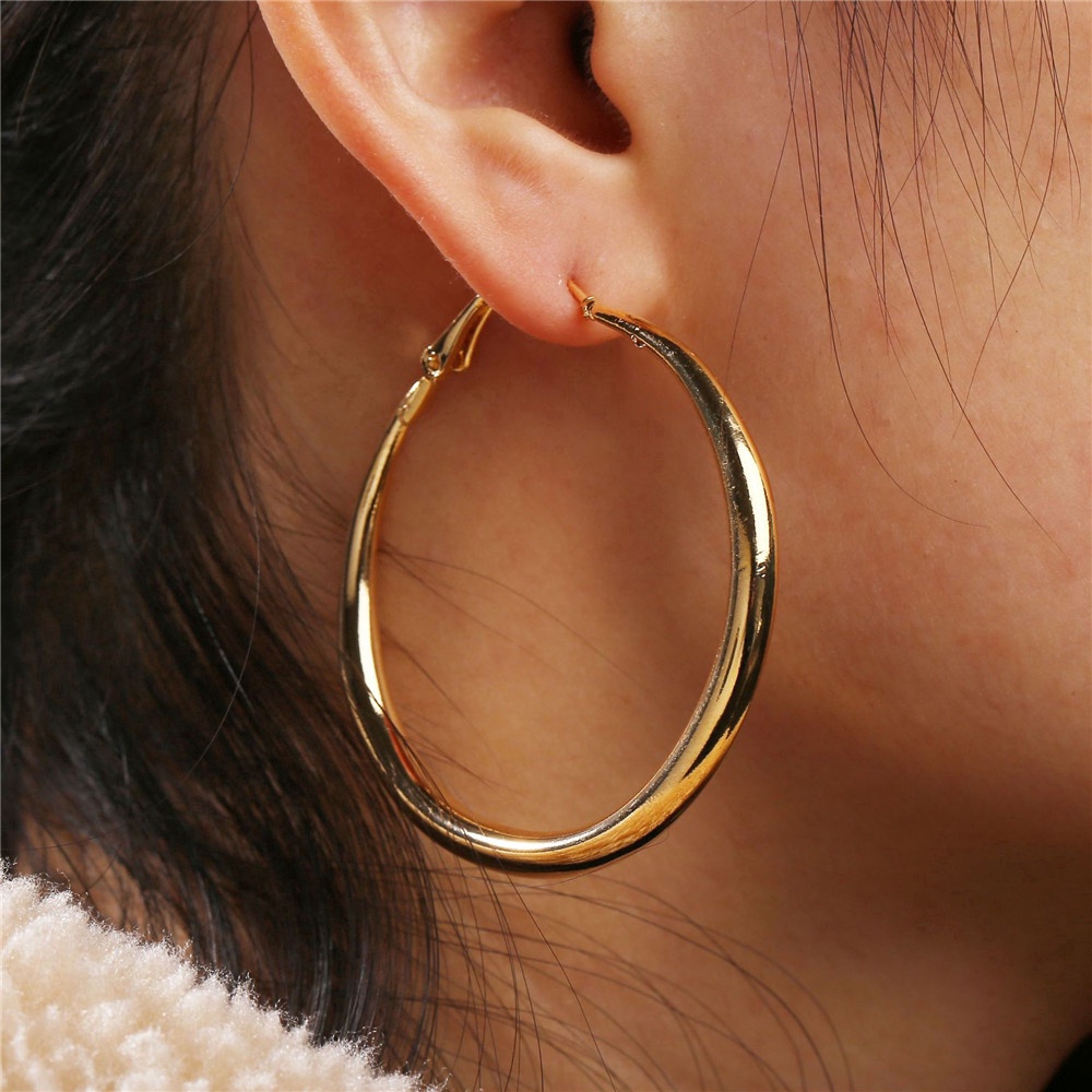 1pasang woman fashion retro Geometris Lingkaran Emas Liontin Anting Perhiasan Pesta