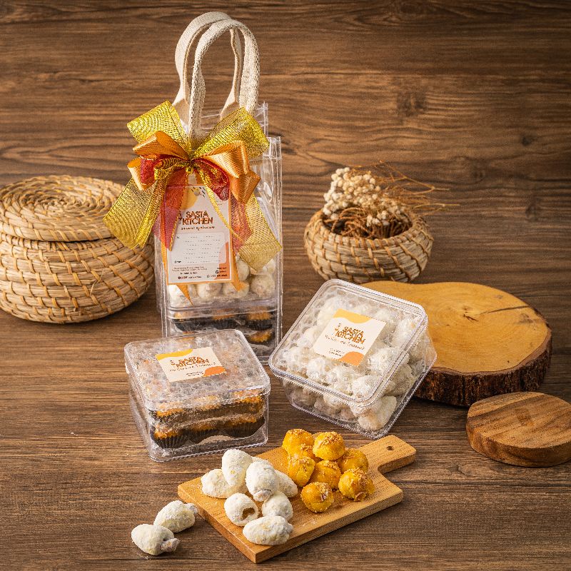 

Hampers/ Parcel/ Bingkisan Kue Kering