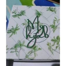 

Hardbox hijab 15x15