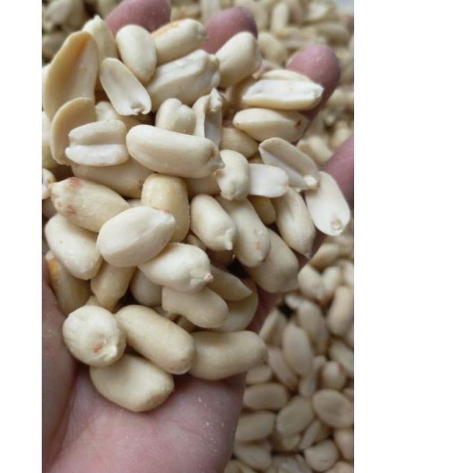 

Original Kacang Tanah Kupas Bersih Import 1 KG Jumbo Sedang Kecil murah