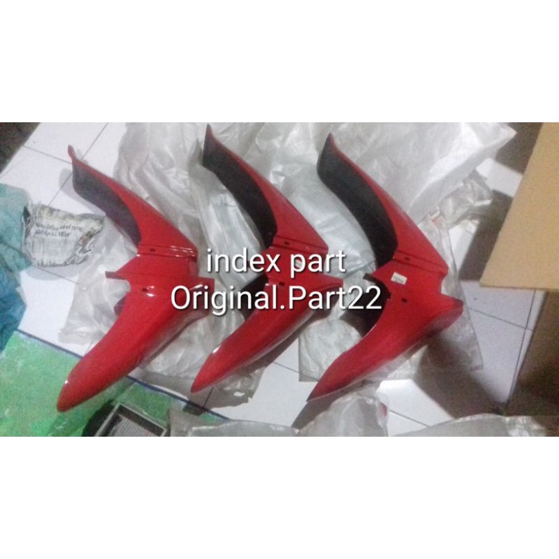 Spakbor Depan Satria Ru Satria Lumba Original Suzuki Warna Merah Kode 078