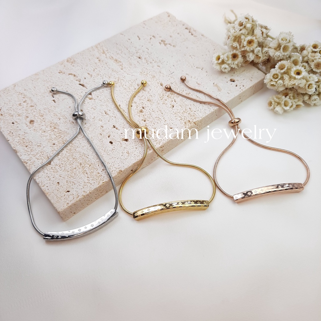 Gelang Serut  Model Smile L* Simple dan Elegan Tersedia Warna Rose Gold, Gold dan Silver