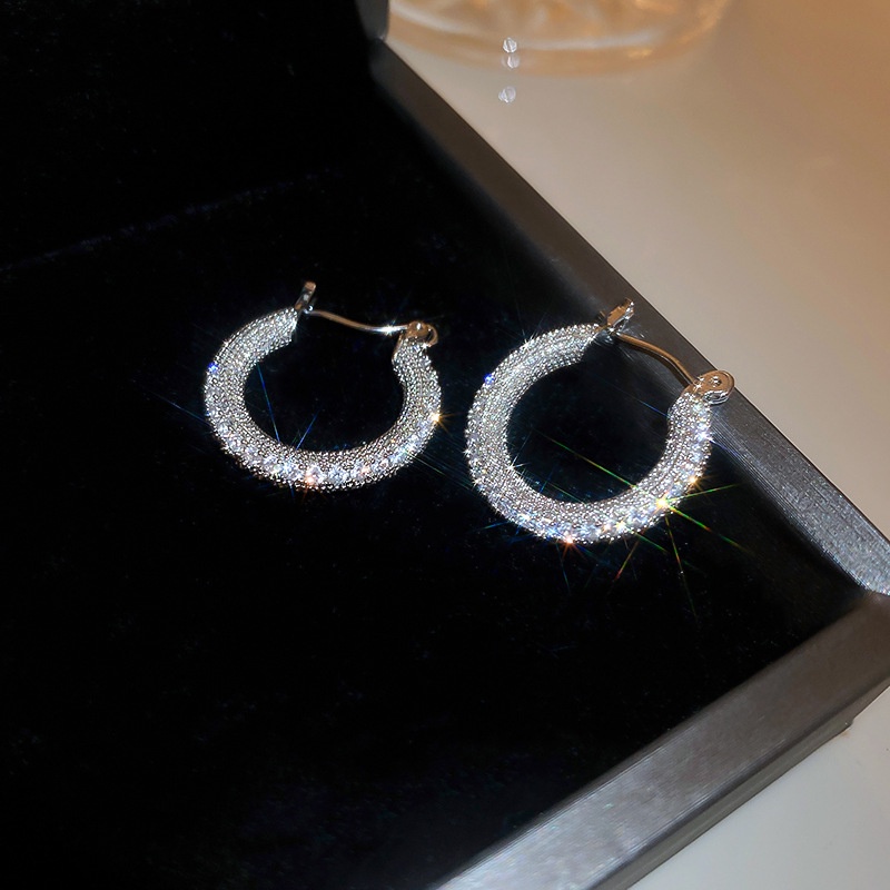 Deartiara Set Anting Bulat Dengan Batu Berlian Imitasi Tidak Mudah Alergi, Sederhana Dan Mudah Dicocokkan Anting Wanita Gaya Korea