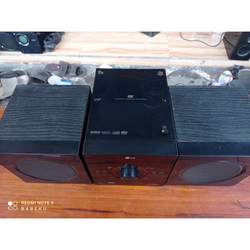 DVD PLAYER RADIO HIFI LG