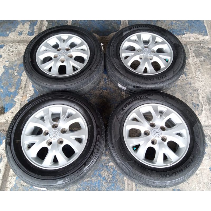 Velg Mobil Bekas OEM Toyota Innova Ring 15 Pcd 5x114,3 + Ban 205 65 R15 Buat Grand max Luxio Apv new