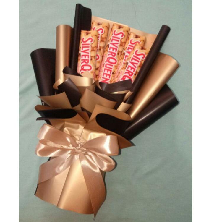 

➸ (Ready) BUCKET SNACK Silverquen 28 grm 5 pcs /Bucket makanan/kado wisuda/kado valentine 30 grm ✱