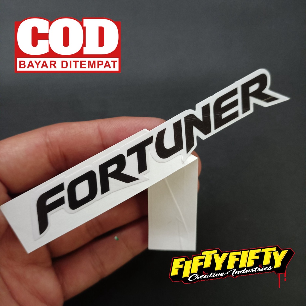 Stiker Print Cut FORTUNER Stiker Printing Laminasi Glossy Stiker Motor Mobil Helm Sudah Membentuk Pola Desain