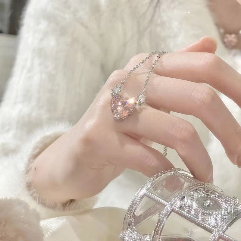 Kalung Liontin Hati Zirkon Merah Muda Mewah Fashion Choker Rantai Tulang Selangka Perak Untuk Aksesoris Perhiasan Wanita