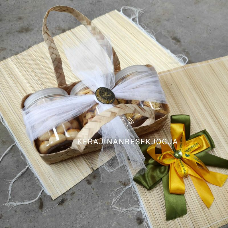 

(LEBARAN) BESEK JINJING 25x12 NATURAL PITA(Khusus model ini tanpa tutup)