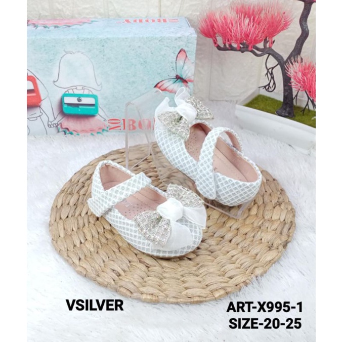 sepatu anak perempuan nobody X995-1