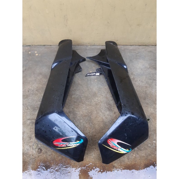 sayap dek sayap tebeng depan kawasaki kaze r