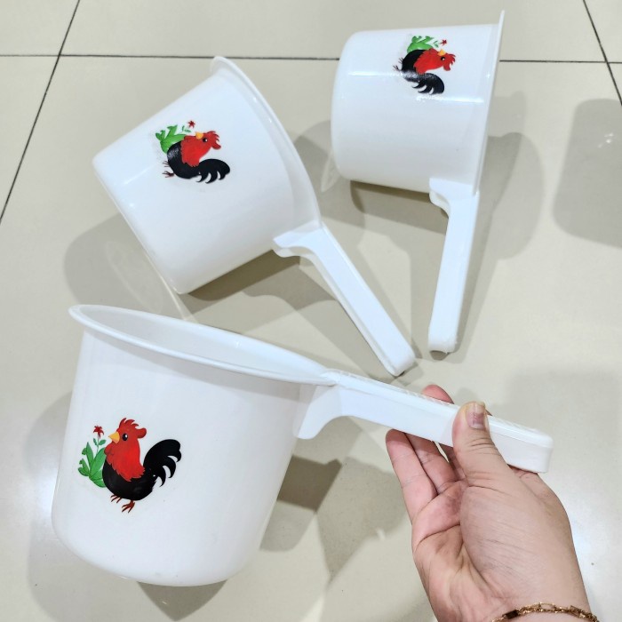 Gayung Mandi Ayam Jago Putih Plastik Water Scoop Plastic Grosir Murah