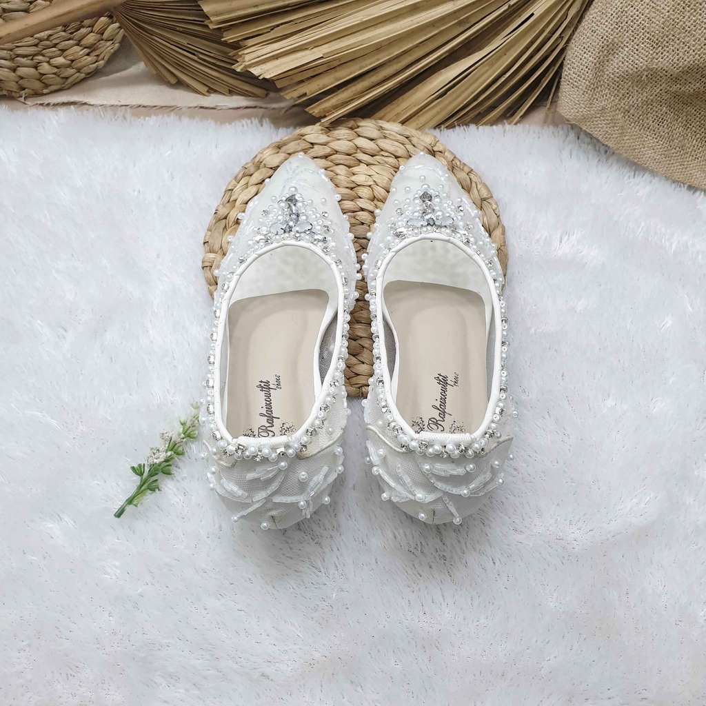 Sepatu wedding pesta Cantik April putih 7cm tahu