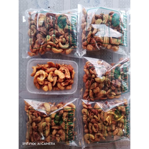 

Harga Termurah | KERIPIK RAMBAK PISANG 1.000 gr | Premium