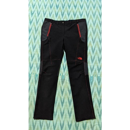 CELANA TNF OUTDOOR SECOND