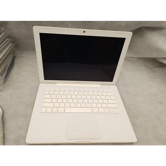 Macbook 2007 White Core2Duo RAM 4GB HDD 250GB MINUS LECET DAN BTY  S_N_COMP