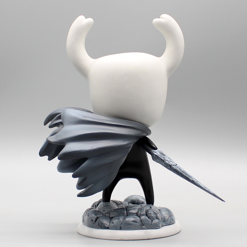 Anime Hollow Knight Standing Figure Patung Koleksi Mainan Ornamen Model Figure 16cm