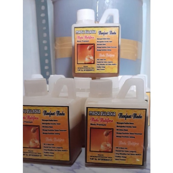 

Madu Murni - Zulaika Madu Multiflora - 500 Gr
