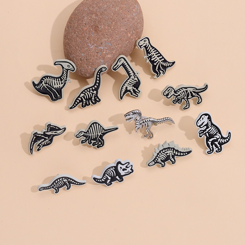 Dinosaurus Enamel Pin Tyrannosaurus Rex Hewan Kuno Custom Perhiasan Hadiah Untuk Teman Hitam Punk Kerah Pakaian Bros Jewelry