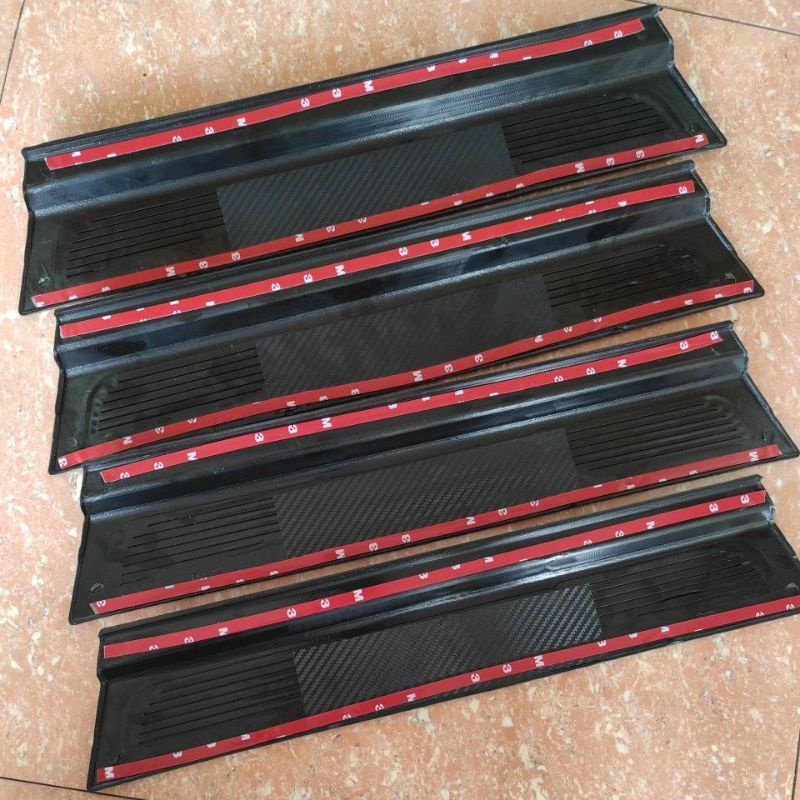 sill plate silplate samping pintu mobil suzuki XL7 XL-7 plastik abs hitam logo merah