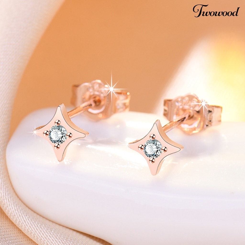 Twowood 1pasang Wanita Ear Studs Bentuk Pentagram Pengerjaan Halus Semua Pertandingan Shiny Gaya Sederhana Canggih Petite Star Earrings Aksesoris Populer