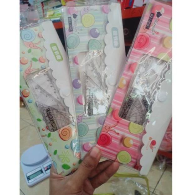 

E87 (70gr) 1set penggaris 4 set kemas mika Boizhin PALING DIMINATI ㅺ