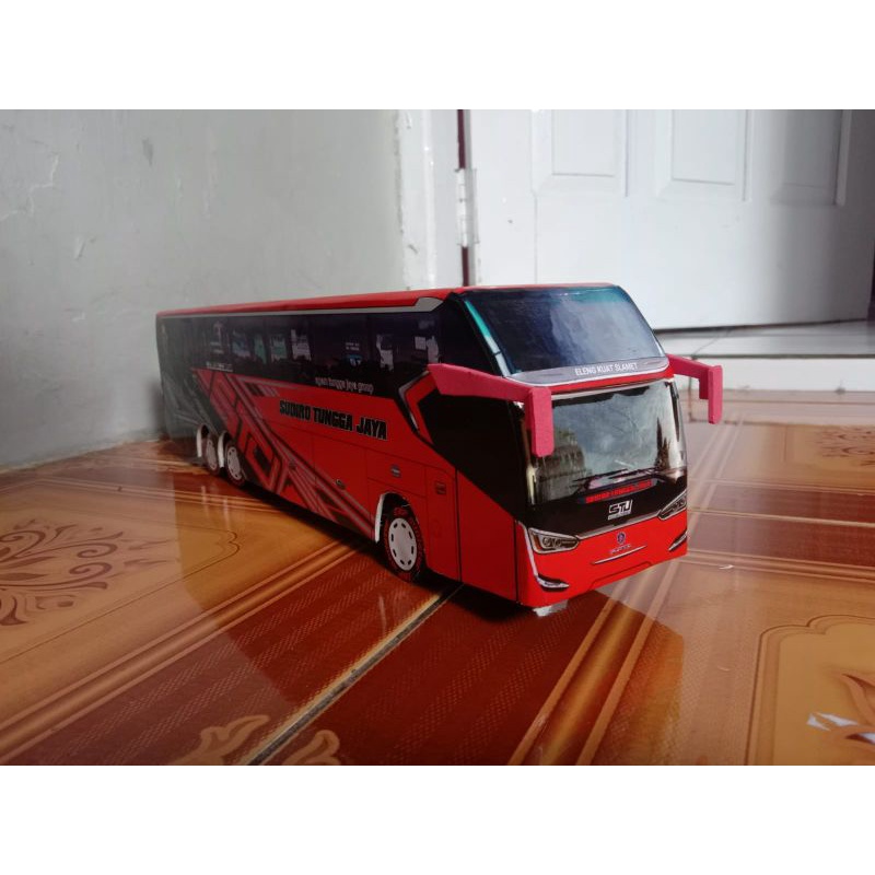miniatur bus skala 30 remote control