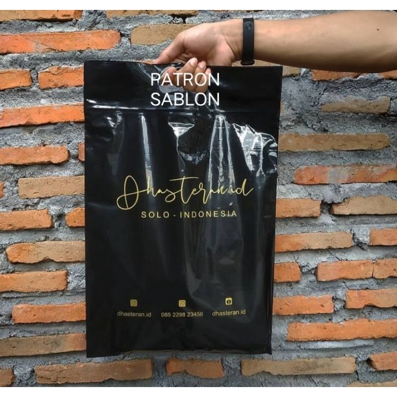 plastik PE klip plong ukuran 35 x 45 + 7