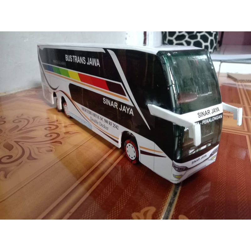 miniatur bus kecil skala 43