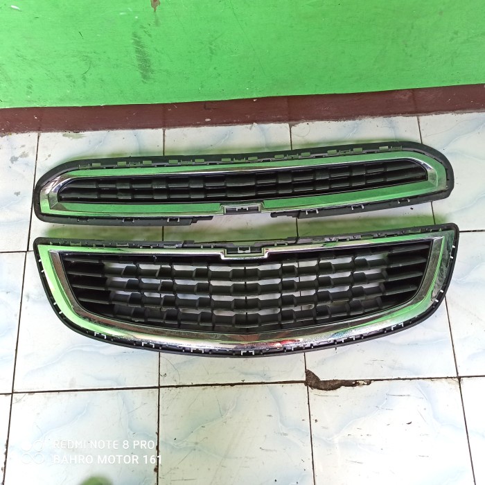 Grill Chevrolet Spin Kode 232