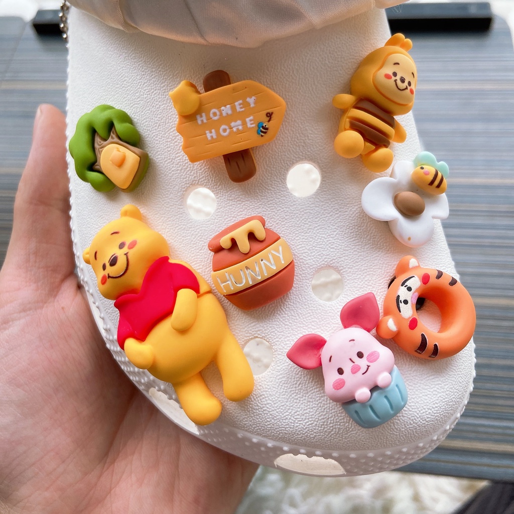 18pcs Winnie the Pooh Cros Jibitz Shoes Charm Sandal Aksesoris Sepatu Hias