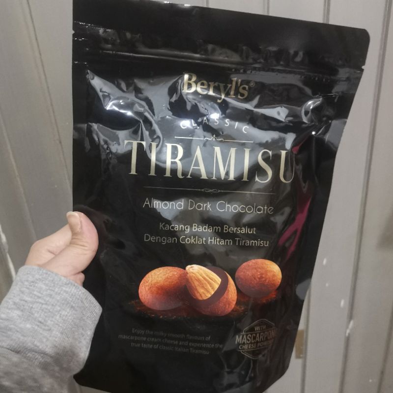 

✨NEW✨ -BERLYS TIRAMISU CHOCOLATE ALMOND- 1.1.23