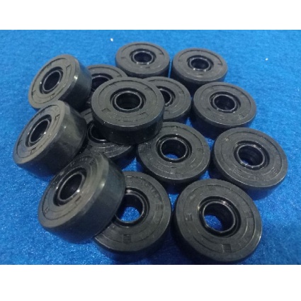 Seal oil/sil oil/ sil oli shock belakang Honda Win. 8*22*11