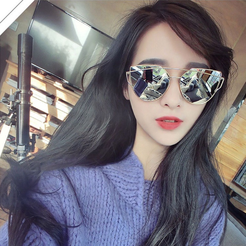 (YUZHU) Vintage Mode Logam Bingkai Kacamata Hitam Mode Barat Mata Kucing Mercury Sunglasses