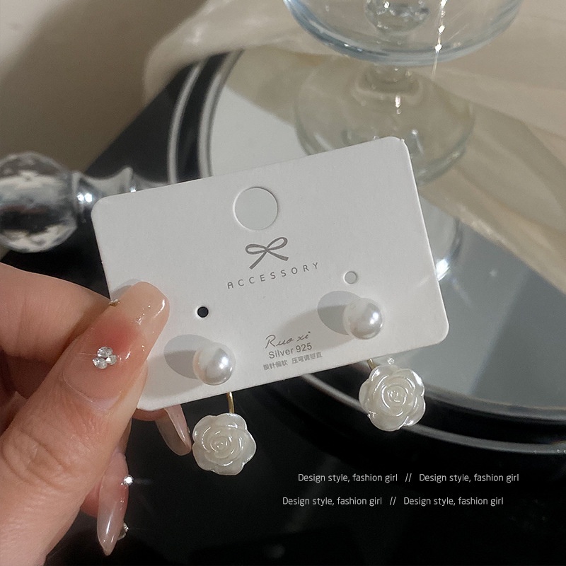 S925 Perak Jarum Anting Mutiara Perempuan Gaya Baru Trendi Influencer Niche Desain Anting-Anting Cahaya Mewah Temperamen Anting Bunga