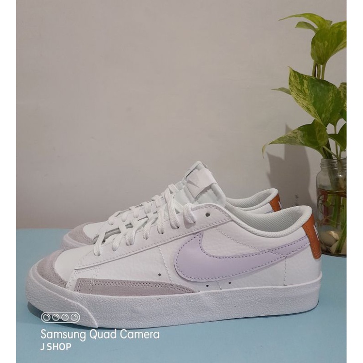 Sepatu Nike Blazer low 77