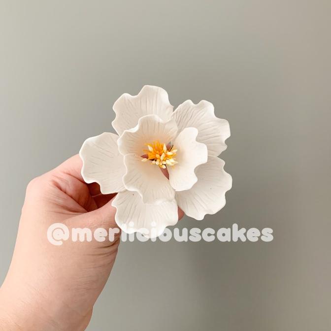 

Open Rose White Putih Bunga Gumpaste Flower Cake Kue Topper