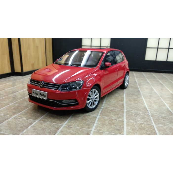 Diecast Promo Diecast / Miniatur Mobil Vw Volkswagen Polo. Skala 18.