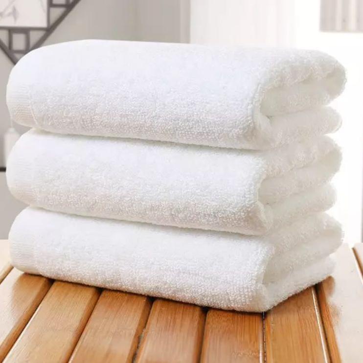 ➷ Handuk Hotel bintang 5 premium cotton combed , benang 20s/2 berat 550 gr permeter2 ❉