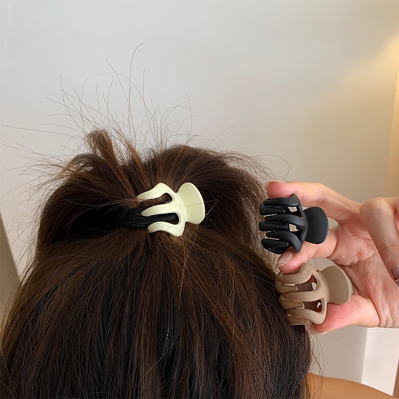 [Harga Grosir] [Unggulan] Wanita Ponytail Tetap Artefak Rambut Cakar Gadis Akrilik Anti-Kendur Kecil Ambil Klip Aksesoris Rambut Wanita Korea Fashion Tinggi Ponytail Hair Clip