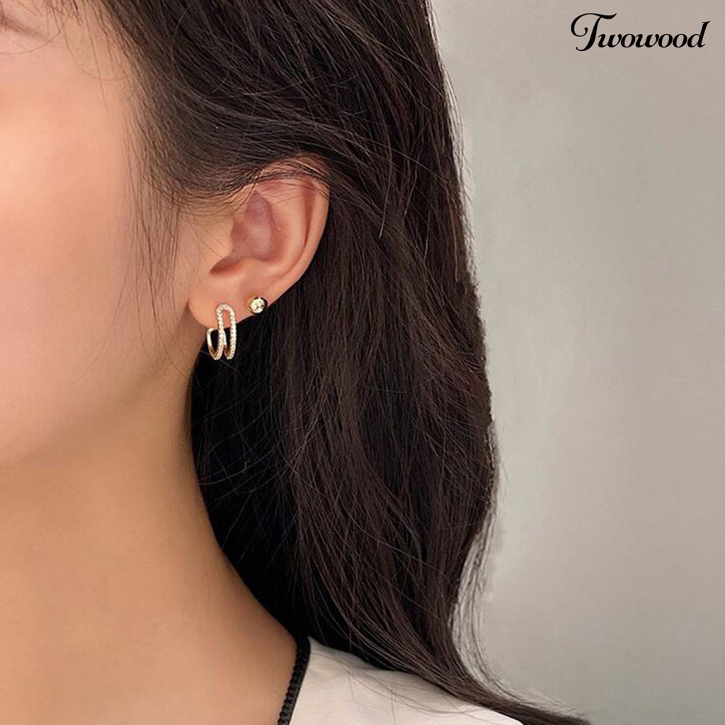 Twowood 1pasang Anting Wanita Mutiara Imitasi Electroplating High Gloss Tahan Aus Geometris Dekorasi Colorfast Temperamen Wanita Stud Earrings Perhiasan Aksesori