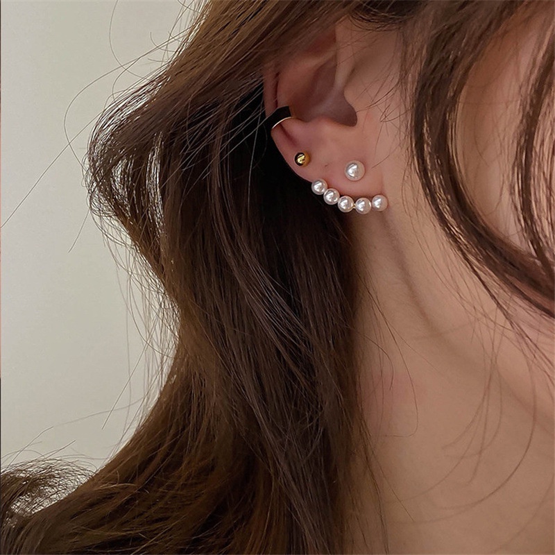 Korea Dongdaemun Daigou Gaya Yang Sama Anting Perempuan Super Peri Anting Mutiara mini Elegan Berkelas All-Match Anting
