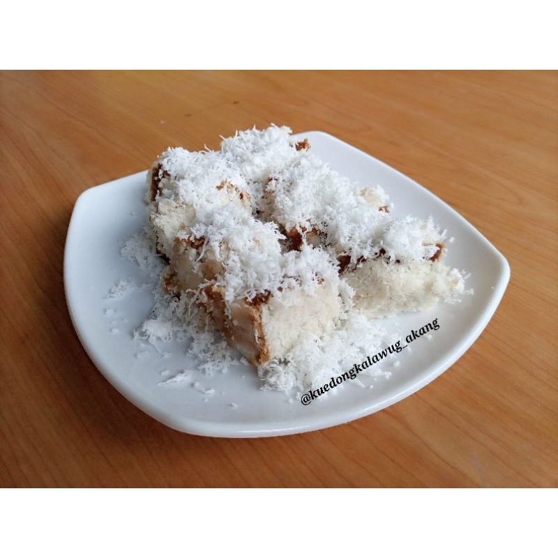 

Kue Dongkal dus besar