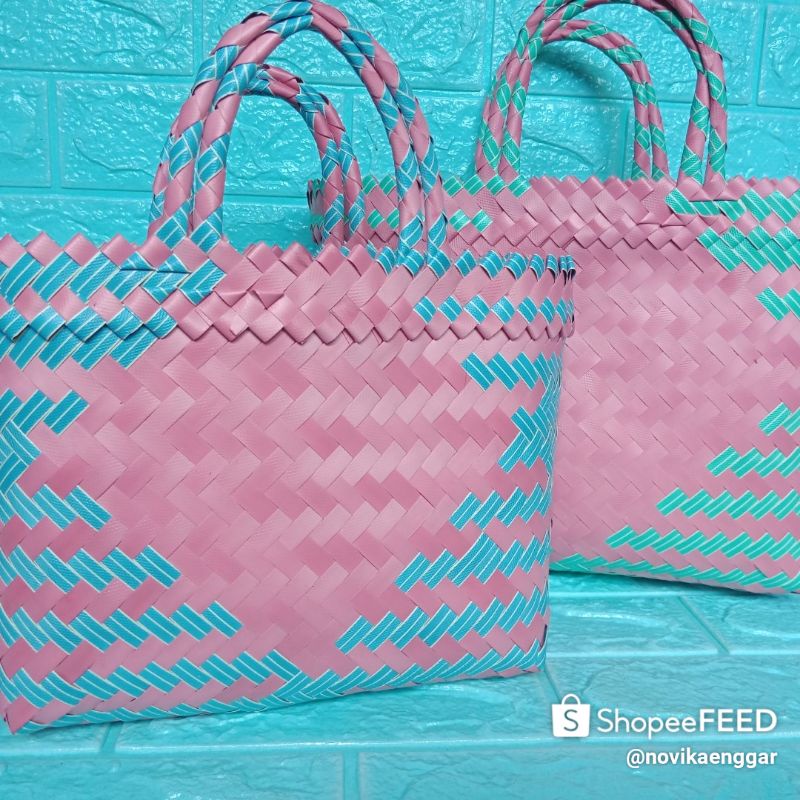 Tas Anyaman Plastik Tanggung (M)