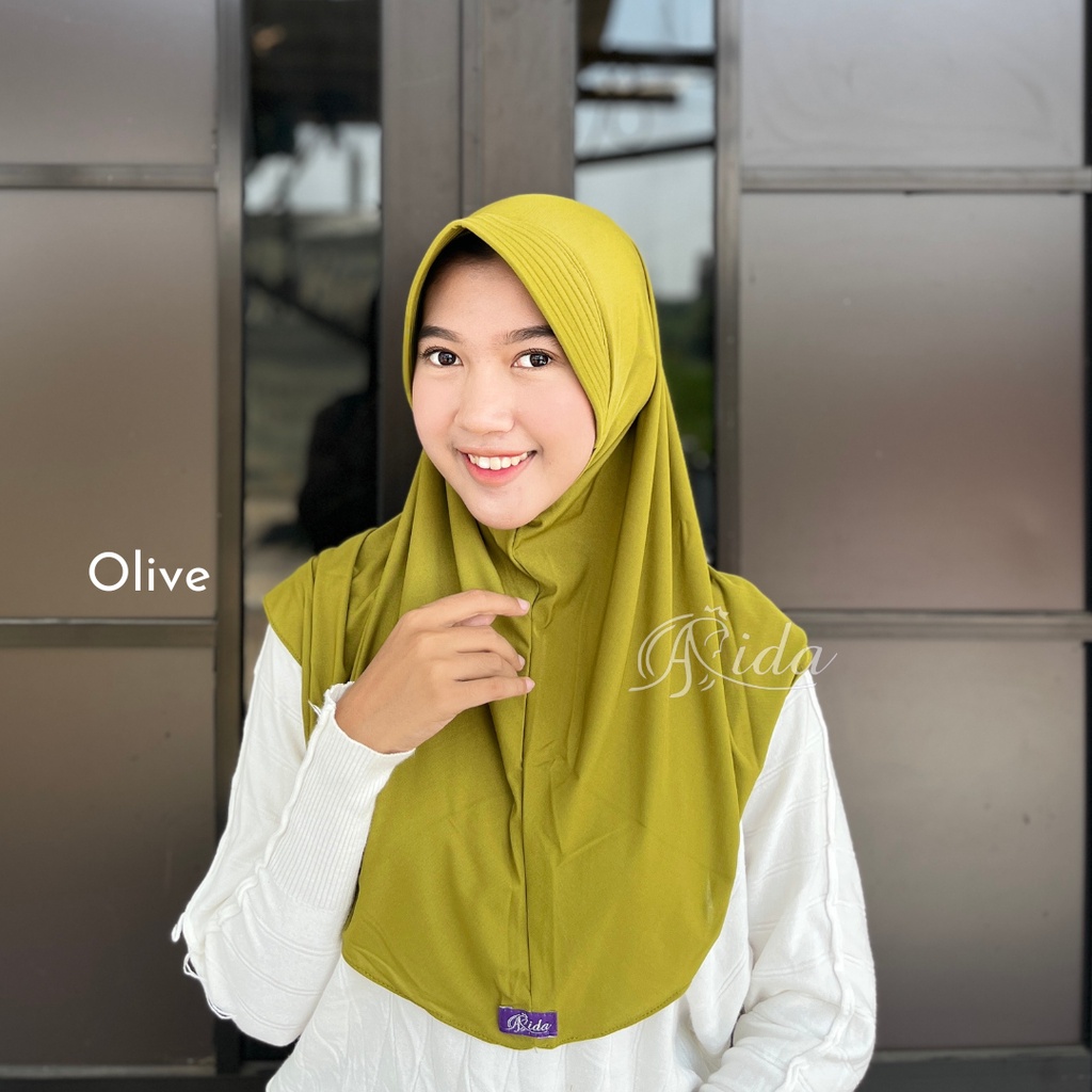 Hijab Bergo Sporty Menutup Dada Ori Hijabbyaida