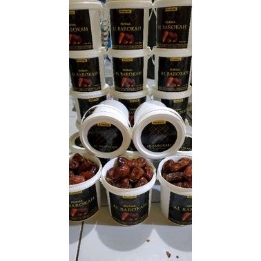 kurma madu jumbo kemasan ember 750gr(exp2024)