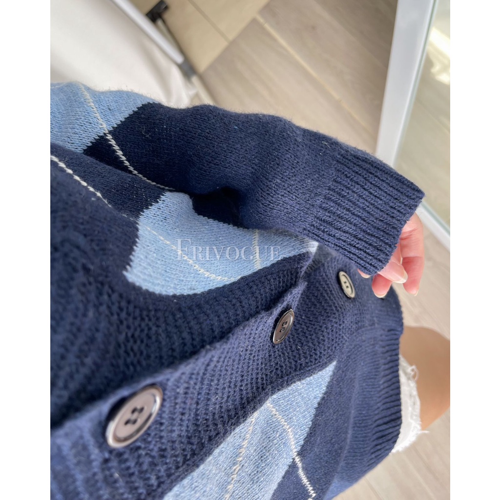 (IMPORT) Diamond Cardigan