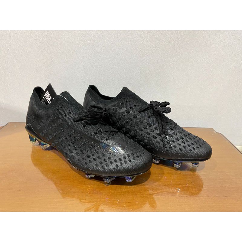 Sepatu Bola Nike Phantom Ultra Venom All Black