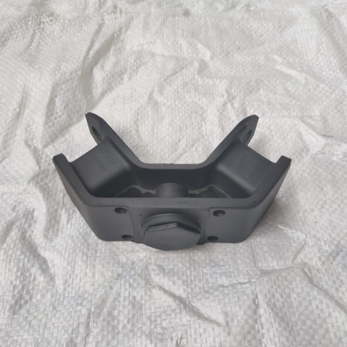 Transmisi Mounting Lf-80 Kijang Diesel Kf-60 Kode 021